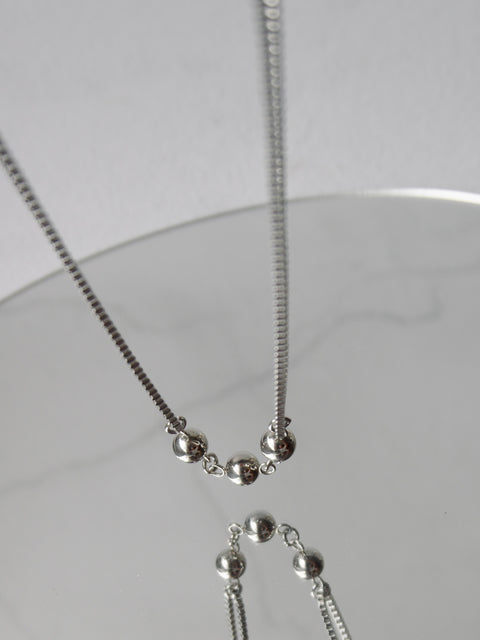 Daan Necklace