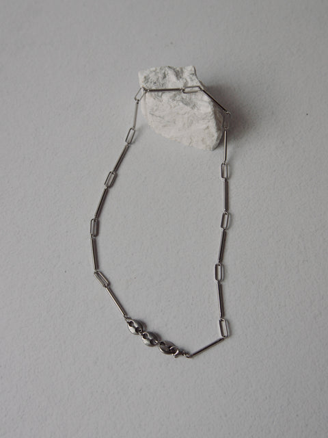 Elara Necklace